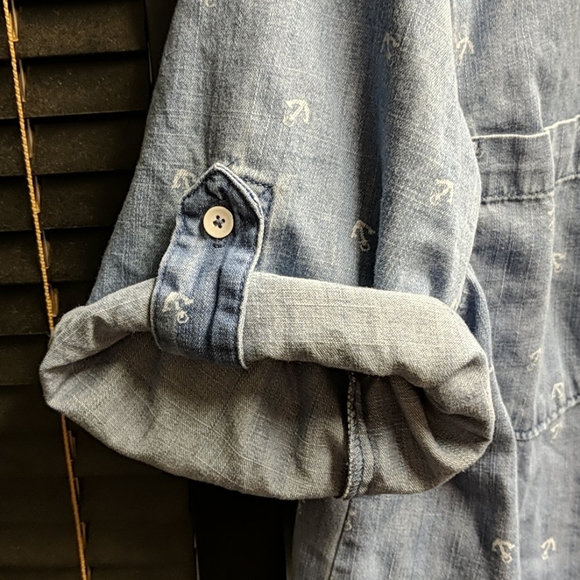 ⚓🌊Tommy Hilfiger denim chambray 3/4 sleeve large - Picture 4 of 4